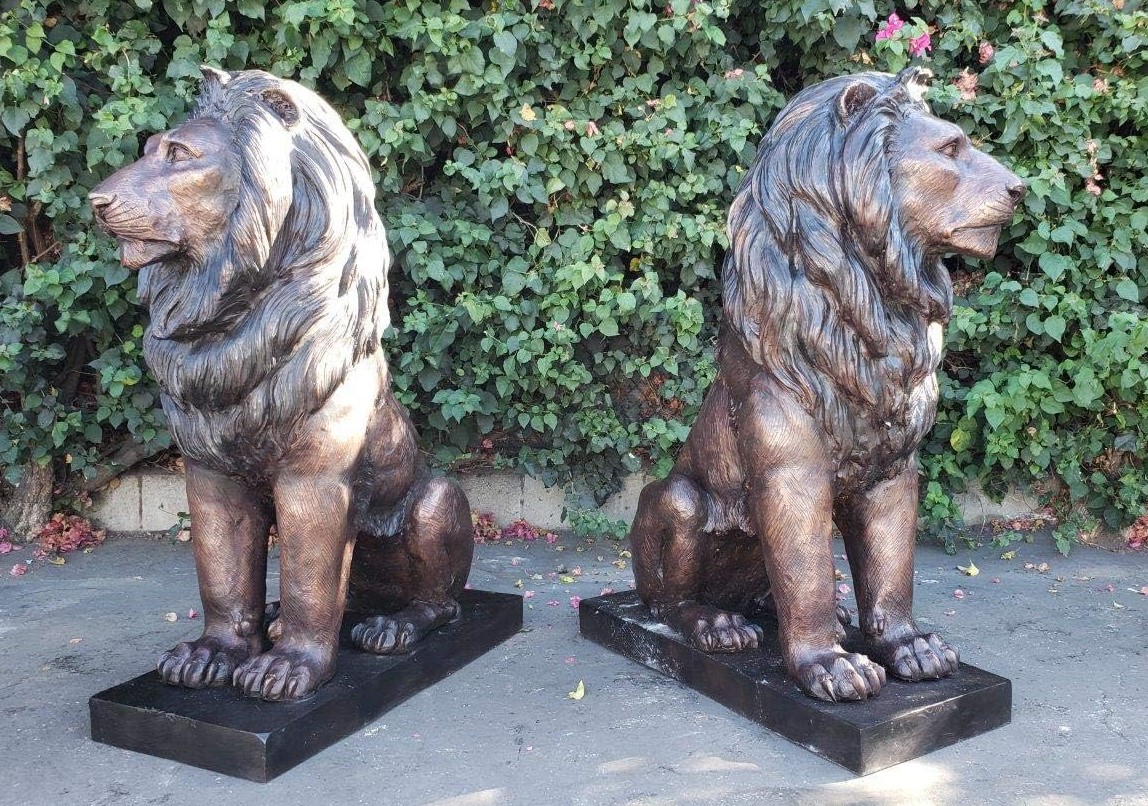 Figuras y Estatuas de Leones para Jardín